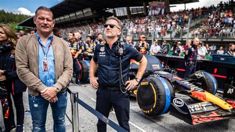 Dispute between father and Horner 'not nice' .